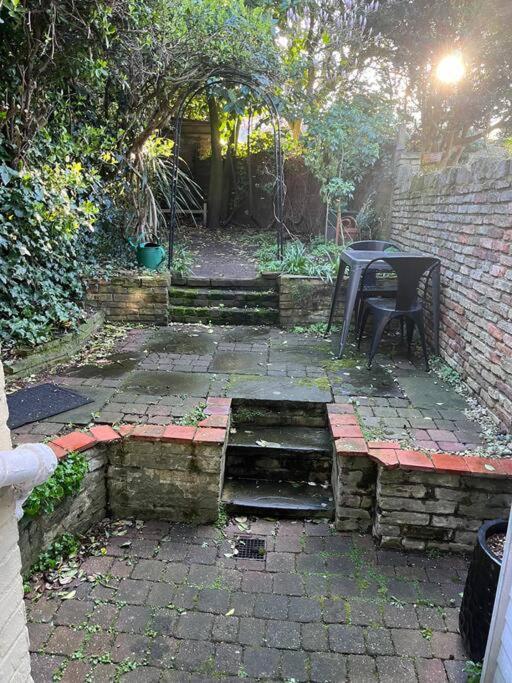 Historic Town Centre Cottage Bury St. Edmunds Екстер'єр фото